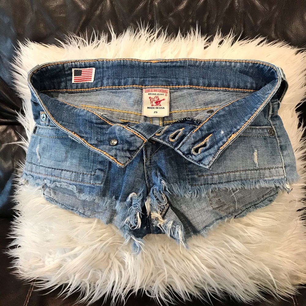 True Distressed Shorts! - Picture 3 of 7